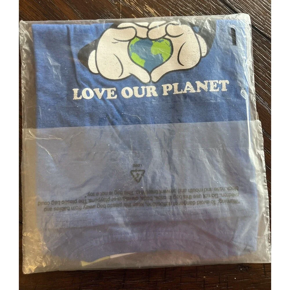 Disney s Mickey Mouse Girls Planet Earth Love Our Planet Graphic Tee Small